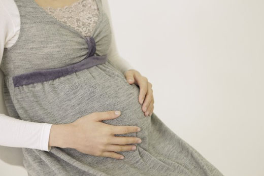 妊娠初期の腹痛